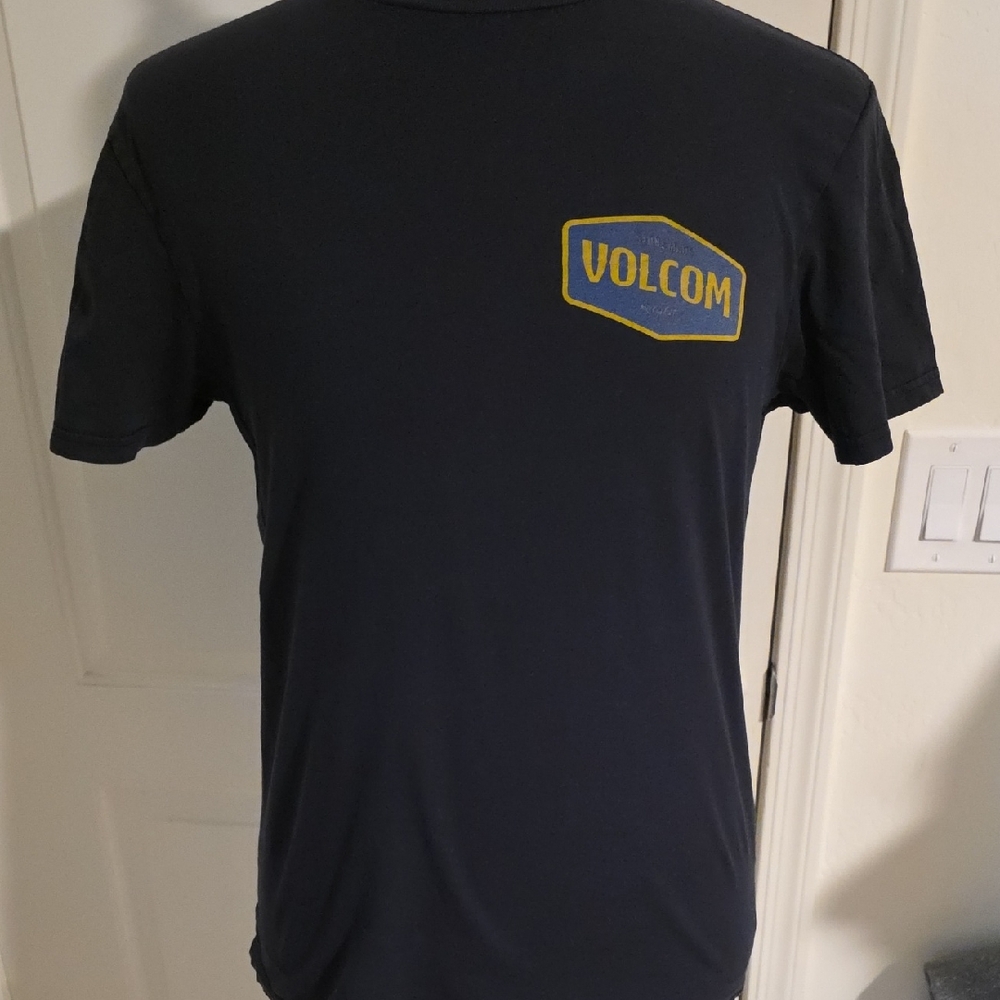 Volcom Men's Dark Blue Tee with Yellow Logo